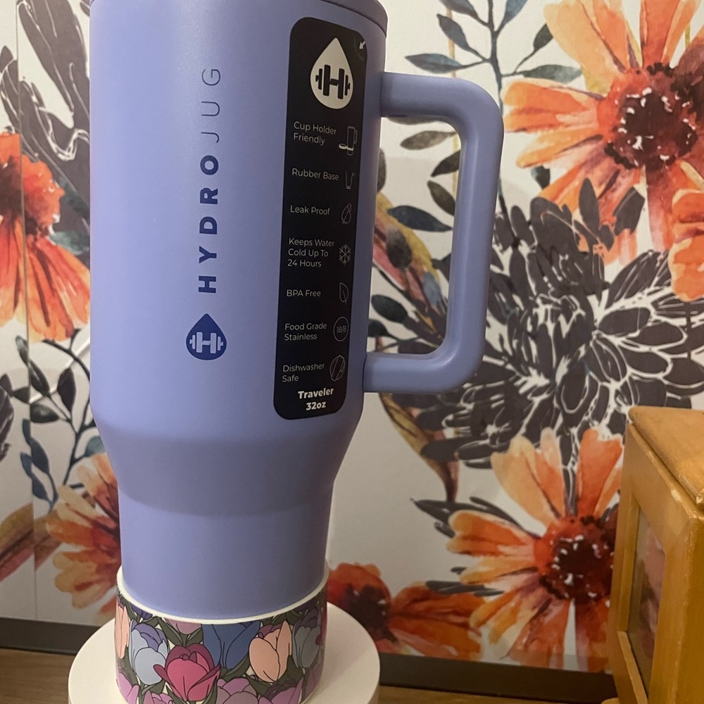 HydroJug 32oz Peri w/boot